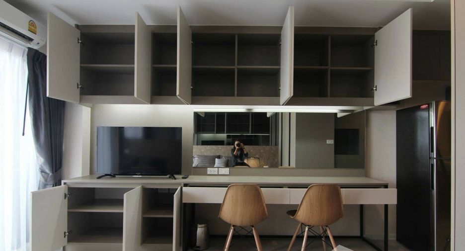 For rent studio condo in Phra Khanong, Bangkok