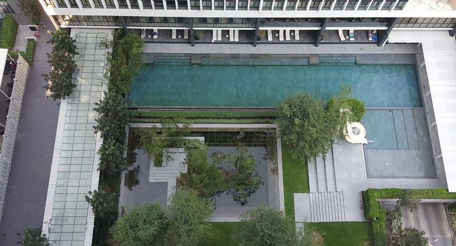 For rent 1 bed condo in Pathum Wan, Bangkok