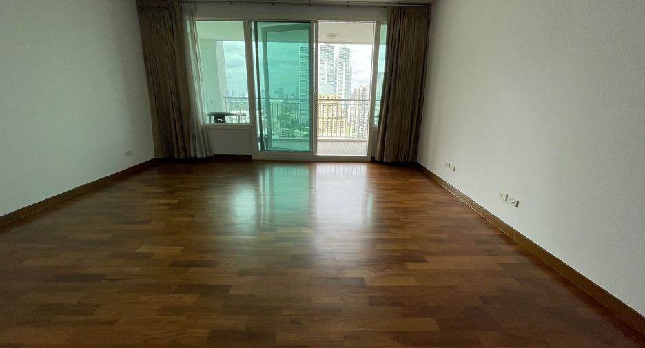 Wohnung zur Miete mit 4 Zimmer in Khlong Toei, Bangkok