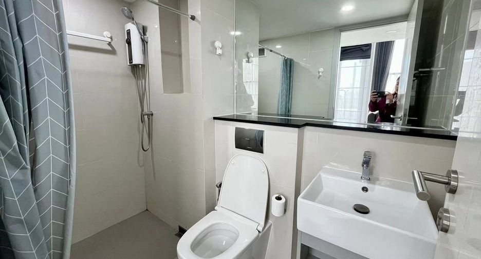 Condo en alquiler de 1 habitaciones en Sathon, Bangkok