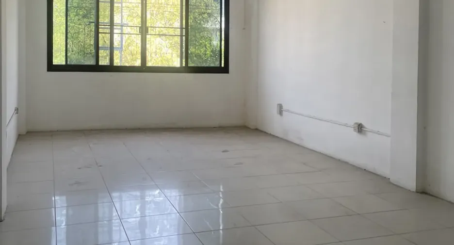 Reihenhaus zur Miete mit 2 Zimmer in Phasi Charoen, Bangkok