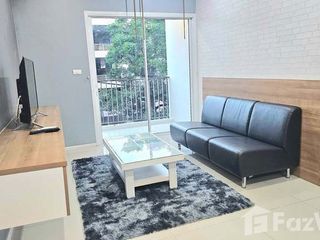 For rent 2 bedrooms condo in Wang Thonglang, Bangkok