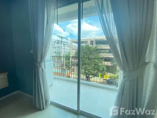 For rent 2 bedrooms condo in Wang Thonglang, Bangkok