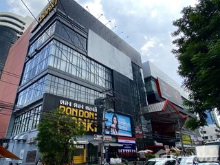 ให้เช่า พื้นที่ค้าปลีก ใน วัฒนา, กรุงเทพฯ