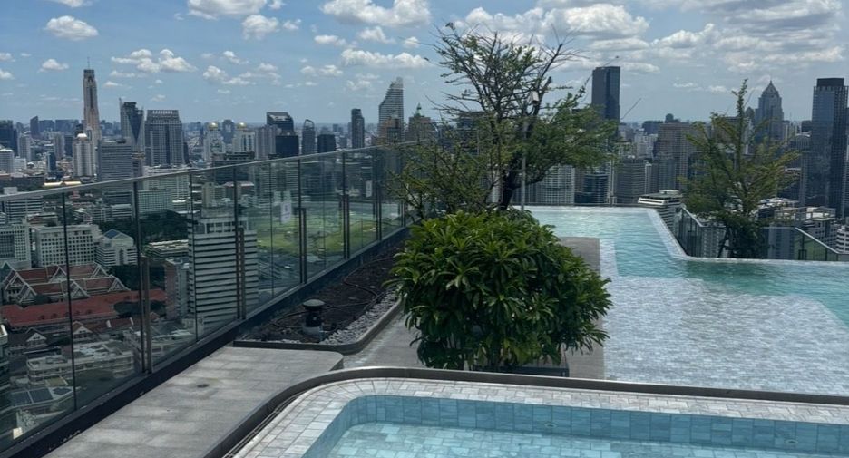 Wohnung zur Miete mit 1 Zimmer in Bang Rak, Bangkok