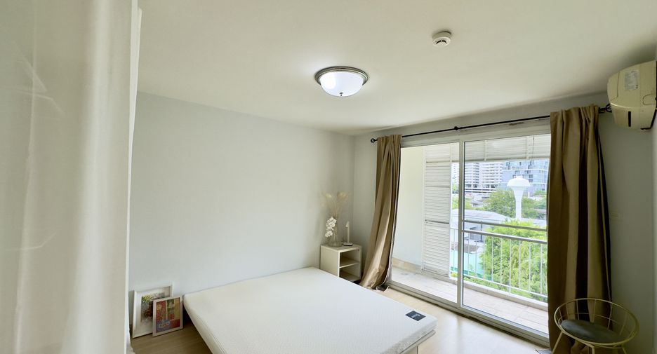 For rent 2 ベッドルーム apartment in Watthana, Bangkok
