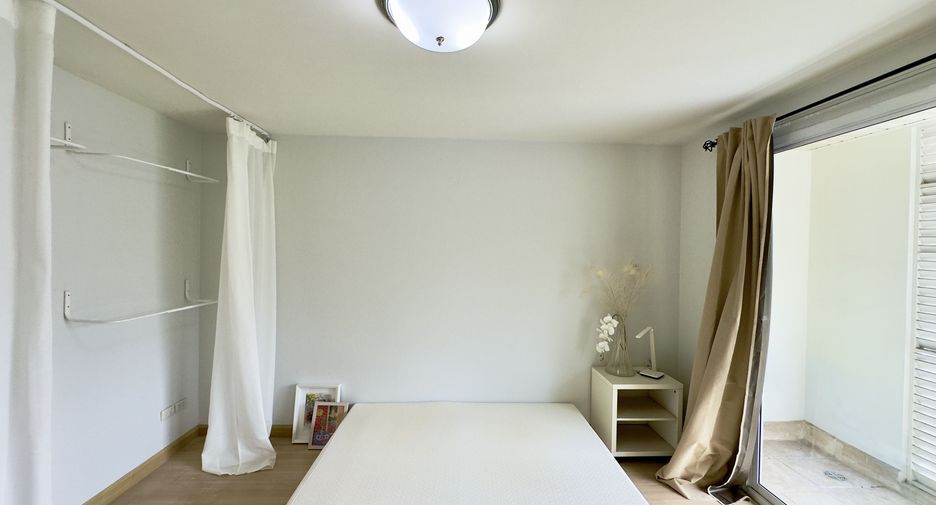 For rent 2 ベッドルーム apartment in Watthana, Bangkok