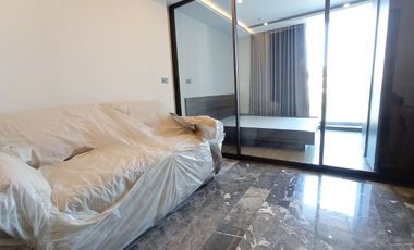 Condo en alquiler de 1 habitaciones en Khlong Toei, Bangkok