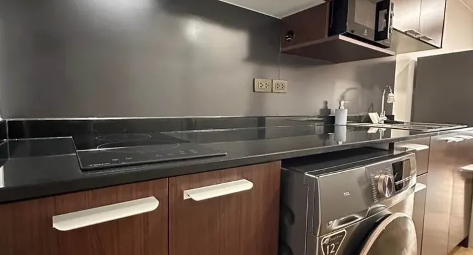 For rent studio condo in Watthana, Bangkok