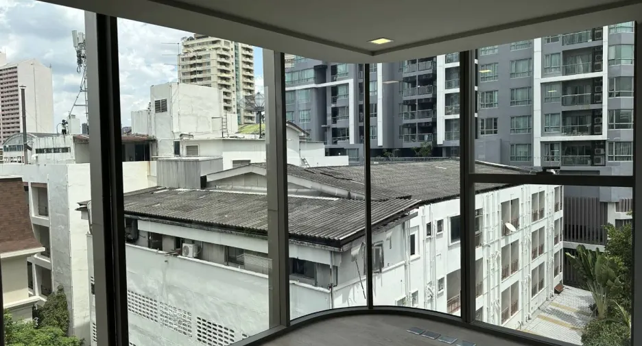 Wohnung zur Miete mit 3 Zimmer in Watthana, Bangkok