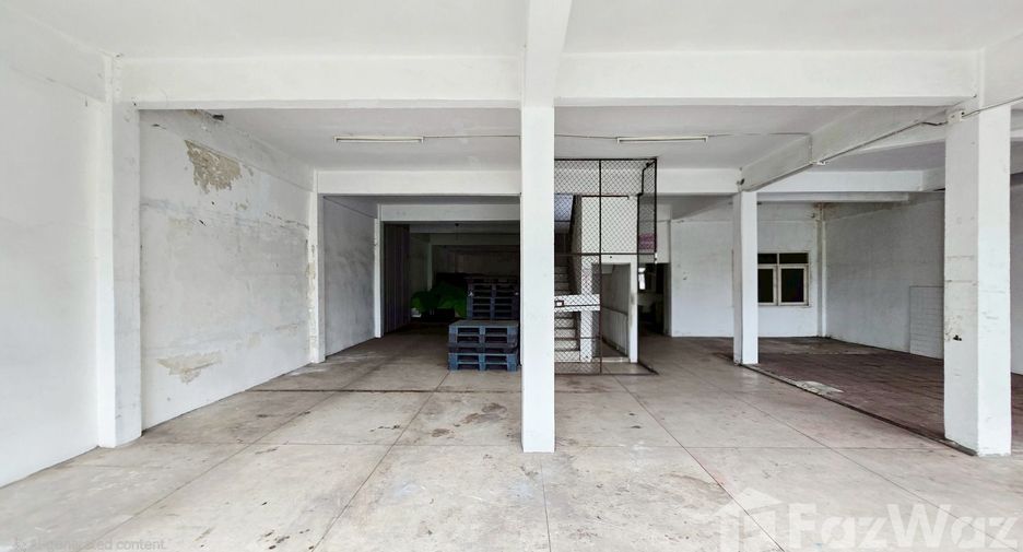 For rent retail Space in Prawet, Bangkok