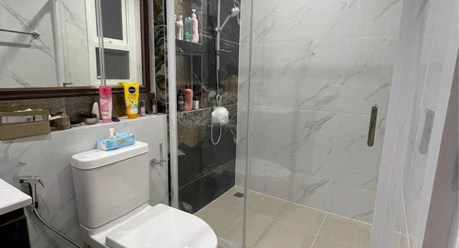 For rent 4 ベッドルーム house in Bang Khen, Bangkok