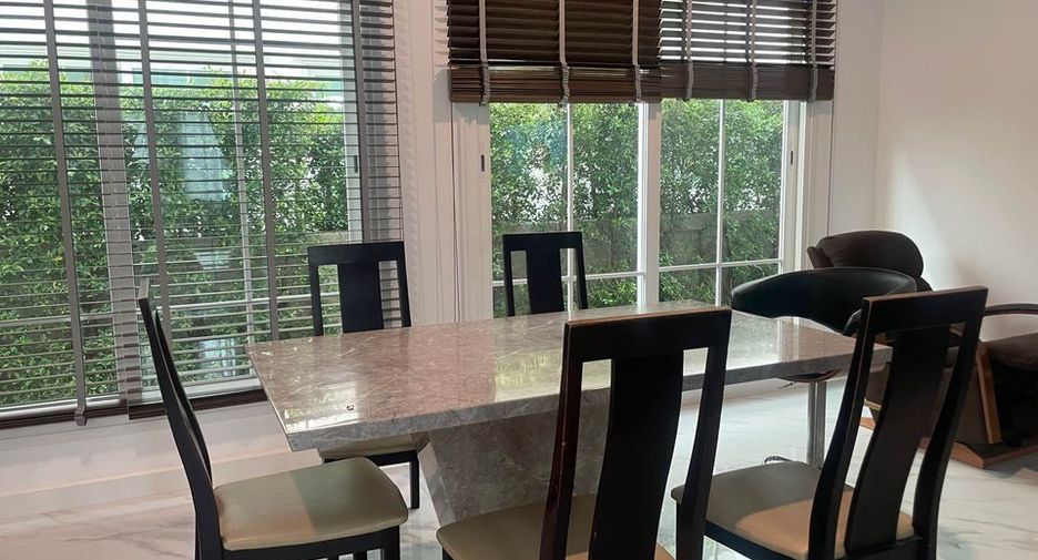 For rent 4 ベッドルーム house in Bang Khen, Bangkok