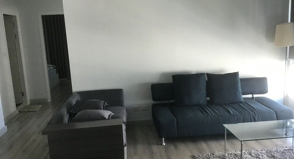 For rent 2 bedrooms condo in Sathon, Bangkok