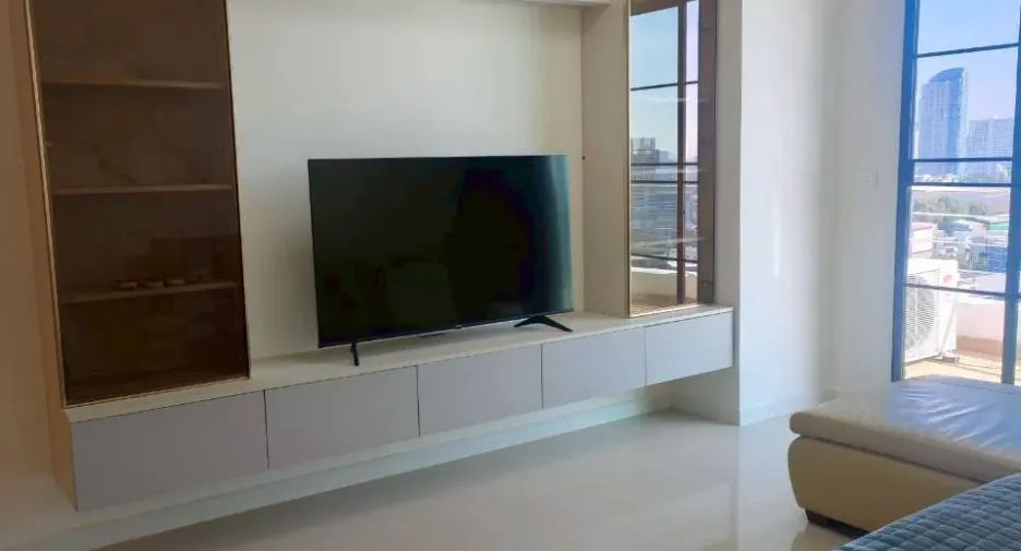 For rent 2 bedrooms condo in Bang Kho Laem, Bangkok