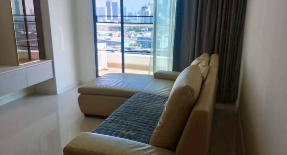 For rent 2 bedrooms condo in Bang Kho Laem, Bangkok