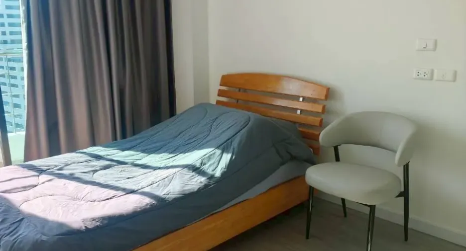 For rent 2 bedrooms condo in Bang Kho Laem, Bangkok