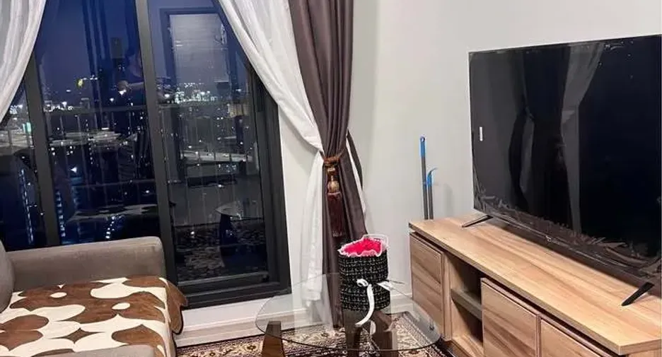 For rent 2 bedrooms condo in Phra Khanong, Bangkok