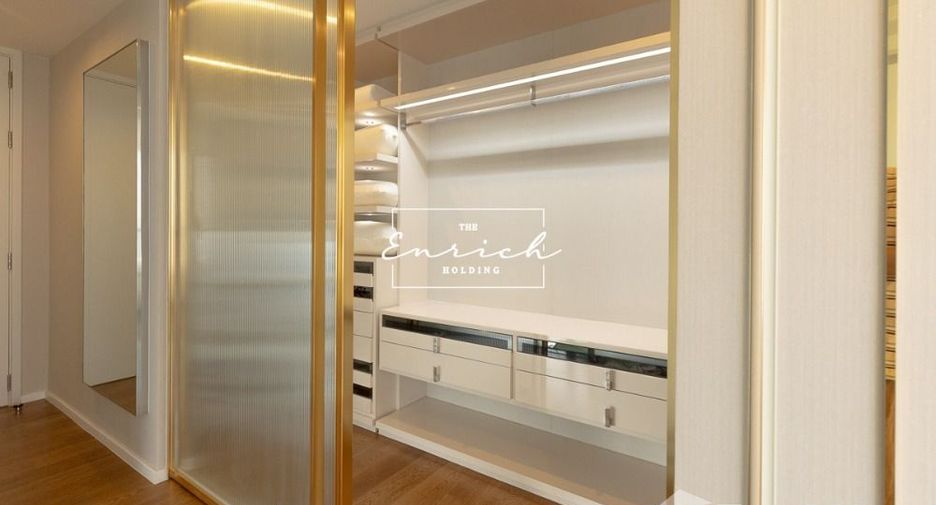 Condo en alquiler de 2 habitaciones en Sathon, Bangkok