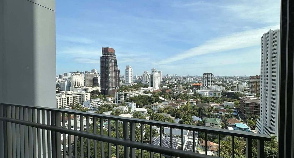 Condo en alquiler de 2 habitaciones en Watthana, Bangkok