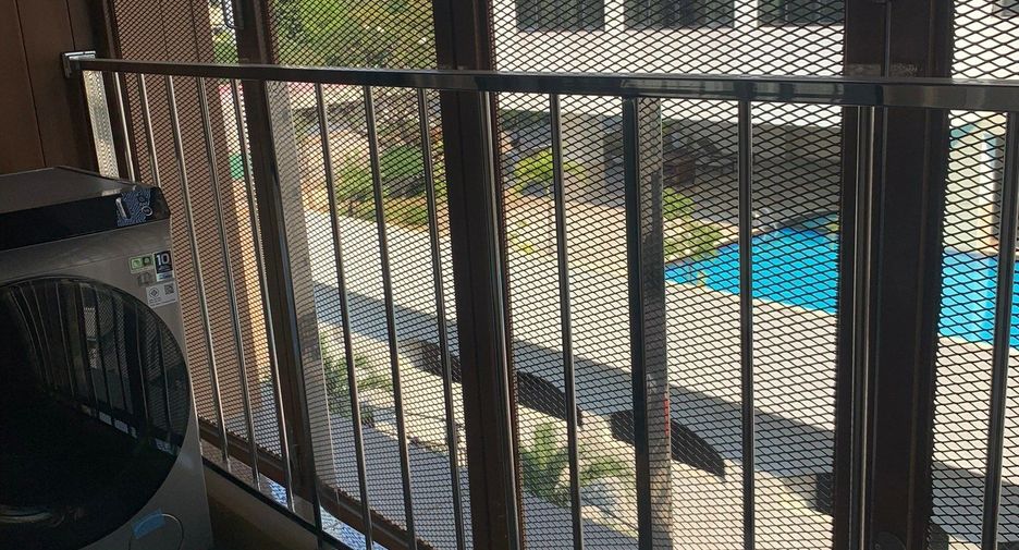 For rent 1 bed condo in Watthana, Bangkok