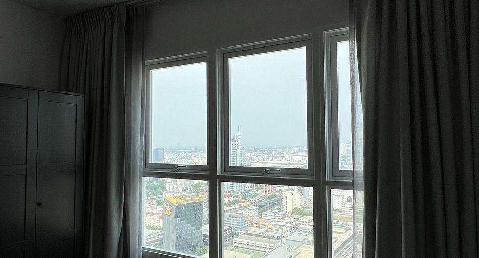 For rent 1 bed condo in Huai Khwang, Bangkok