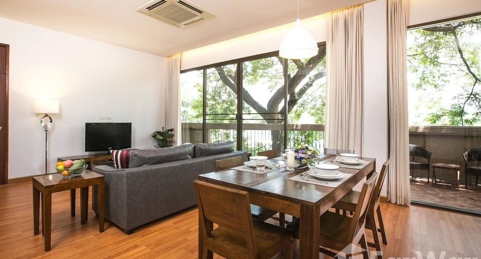 For rent 2 bedrooms condo in Sathon, Bangkok
