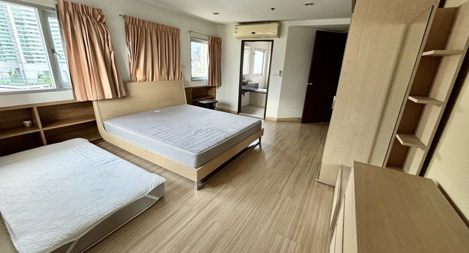 For rent 2 bedrooms apartment in Khlong Toei, Bangkok