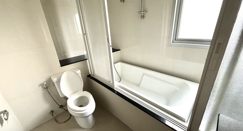 Apartamento en alquiler de 2 habitaciones en Khlong Toei, Bangkok