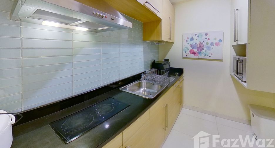 For rent 2 bedrooms condo in Watthana, Bangkok