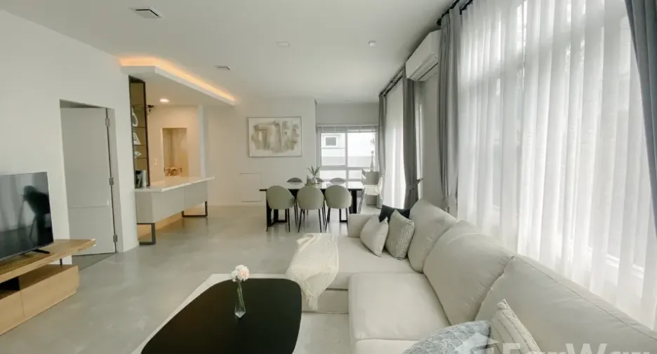 For rent 4 ベッドルーム house in Prawet, Bangkok