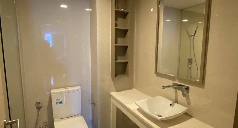 Condo en alquiler de 2 habitaciones en Khlong Toei, Bangkok