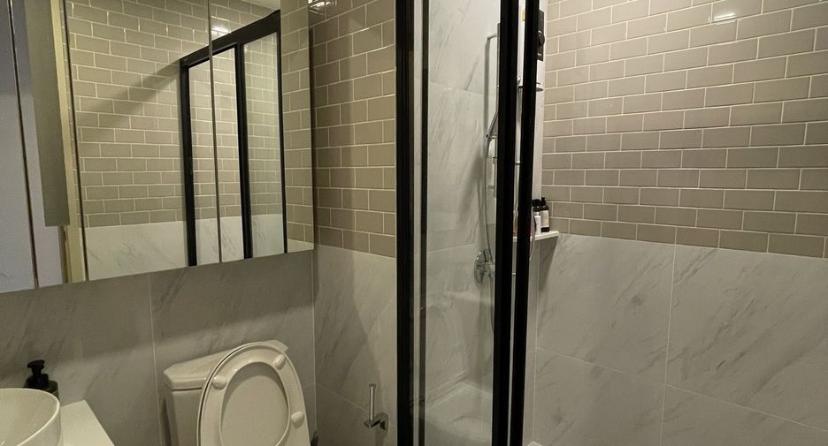 Condo en alquiler de 2 habitaciones en Ratchathewi, Bangkok