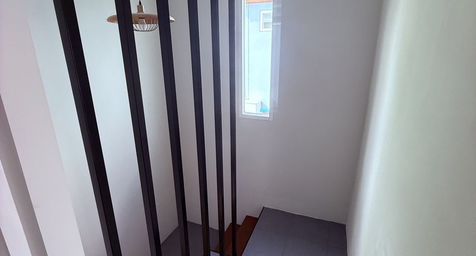 For rent 2 bedrooms house in Mueang Samut Prakan, Samut Prakan