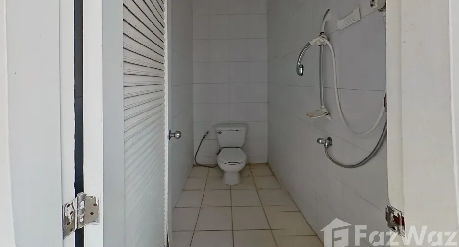 Condo en alquiler de 4 habitaciones en Watthana, Bangkok