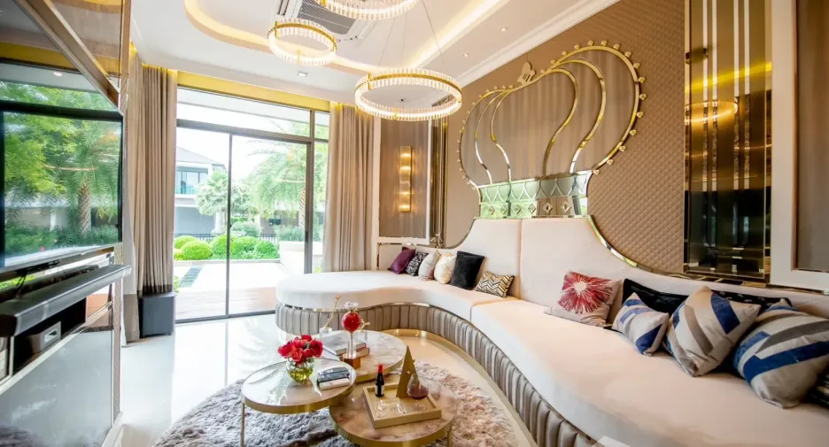 Casa en alquiler de 4 habitaciones en Prawet, Bangkok