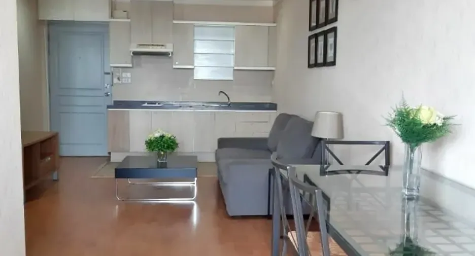 Wohnung zur Miete mit 2 Zimmer in Khlong Toei, Bangkok