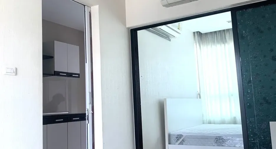 For rent 1 bed condo in Wang Thonglang, Bangkok
