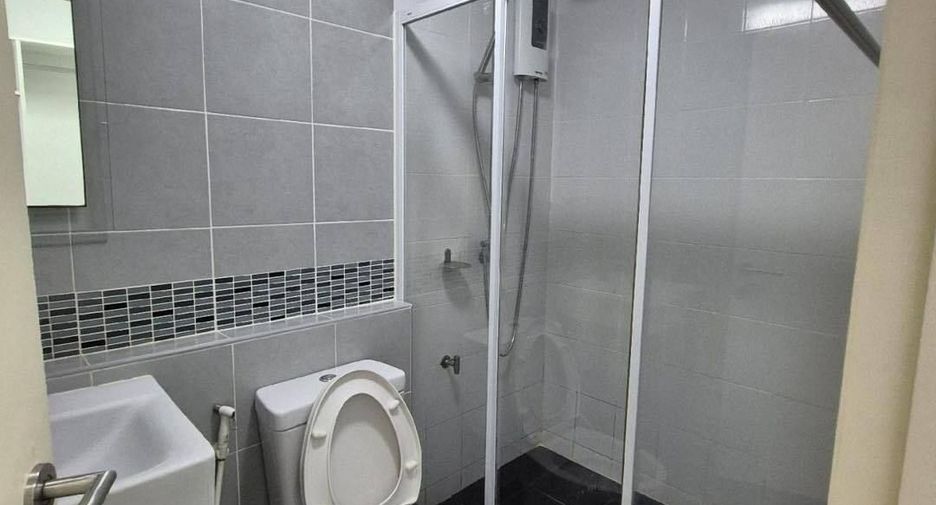 Condo en alquiler de 2 habitaciones en Bangkok Noi, Bangkok