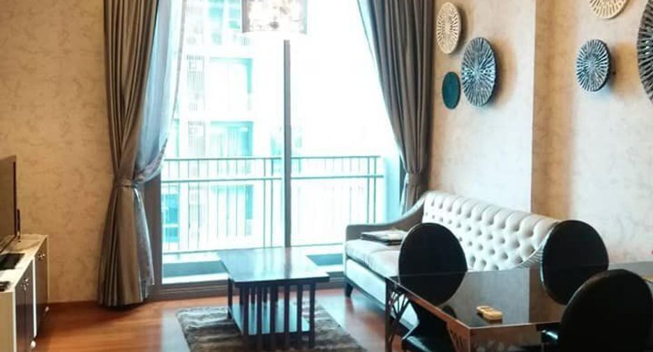 For rent 1 bed condo in Watthana, Bangkok