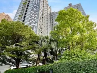 À louer studio condo à Huai Khwang, Bangkok
