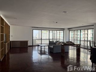 For rent 3 bedrooms condo in Watthana, Bangkok