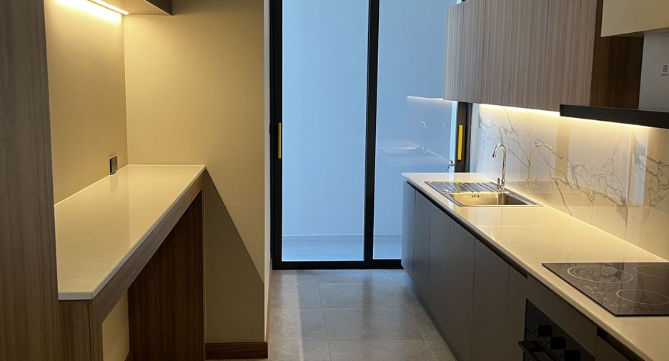 For rent 2 ベッドルーム apartment in Khlong Toei, Bangkok