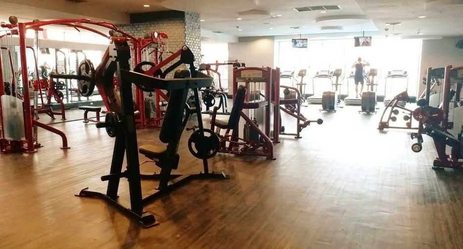 For rent 2 bedrooms condo in Khlong Toei, Bangkok