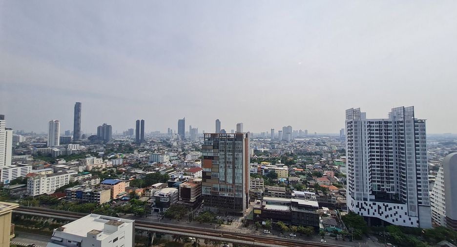 Wohnung zur Miete mit 2 Zimmer in Khlong San, Bangkok