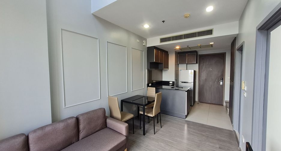 Wohnung zur Miete mit 2 Zimmer in Khlong San, Bangkok