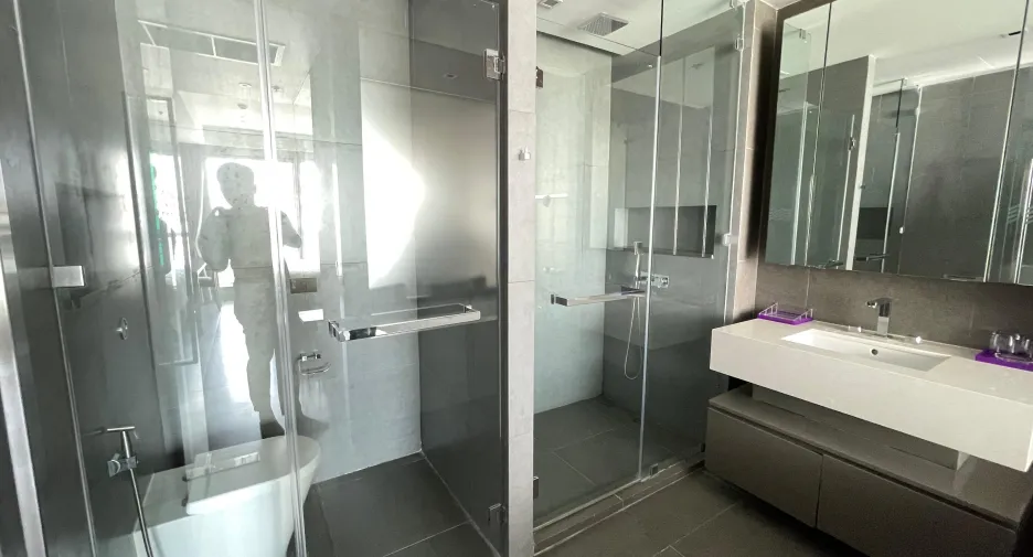 Condo en alquiler de 2 habitaciones en Sathon, Bangkok