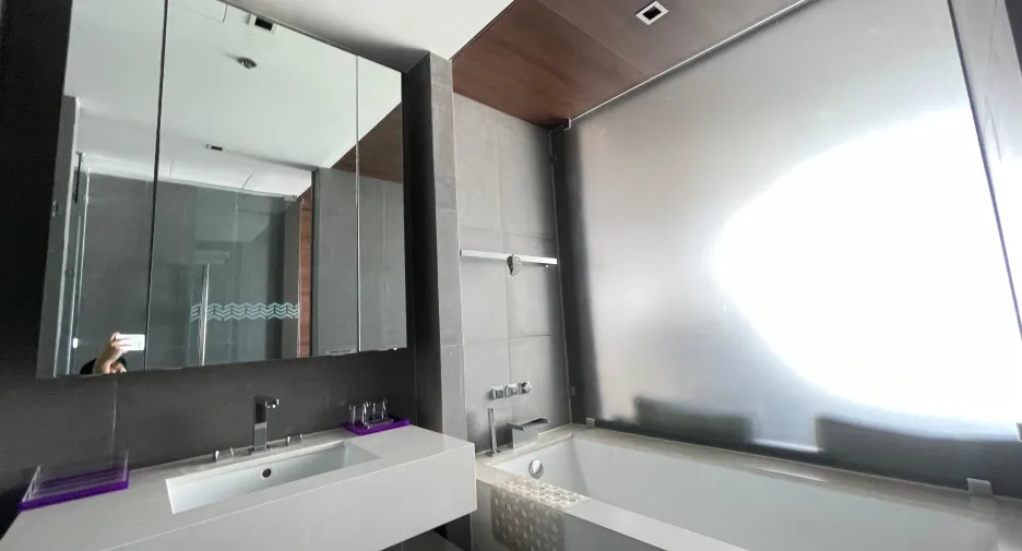 Condo en alquiler de 2 habitaciones en Sathon, Bangkok