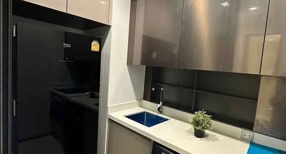 For rent 1 bed condo in Ratchathewi, Bangkok