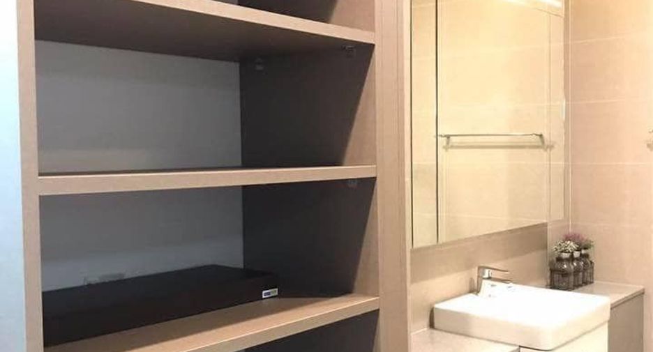 For rent 1 bed condo in Pathum Wan, Bangkok